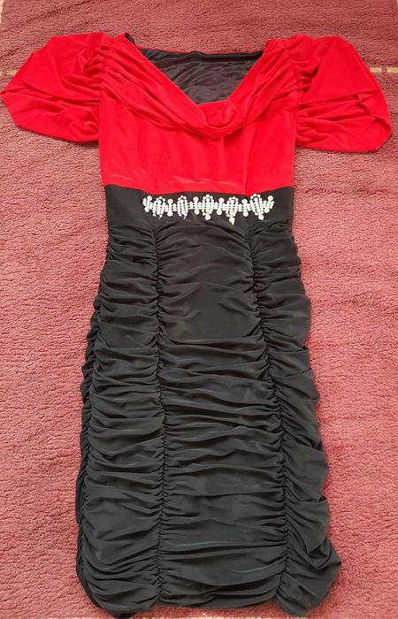 Красивое вечернее платье