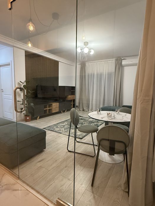 Inchiriez apartament 2 camere zona Constructorilor, sector 6