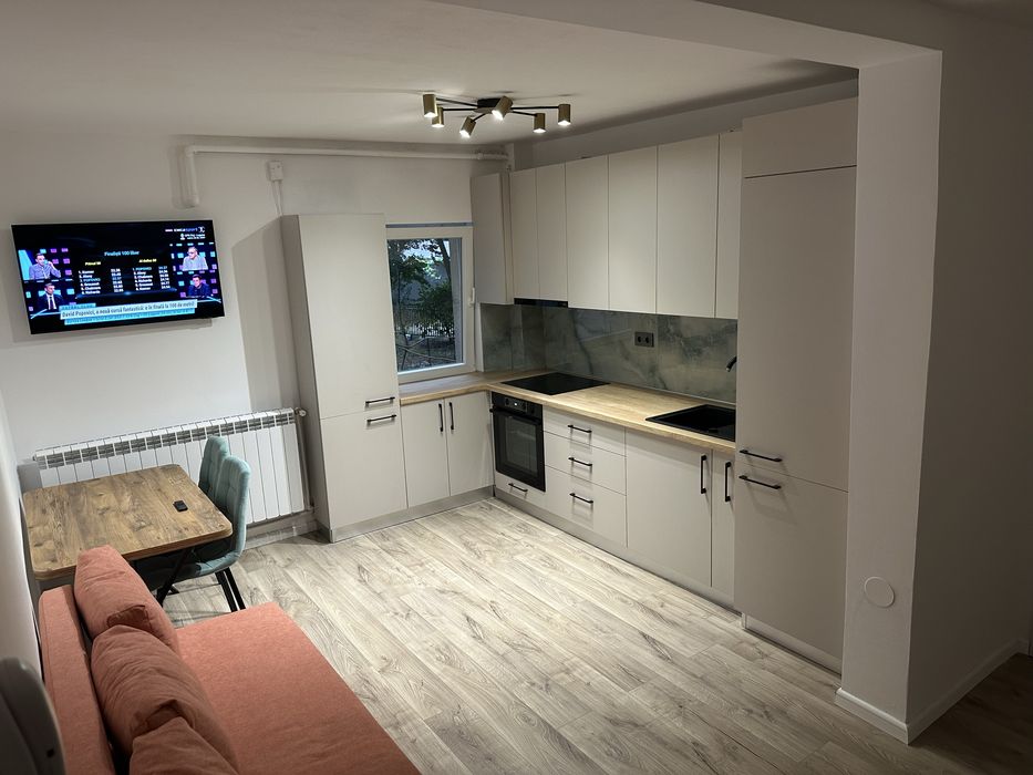 Apartament 2 camere decomandat, parter – complet renovat și utilat | Zona Str. Samuil Vulcan – 13 Septembrie