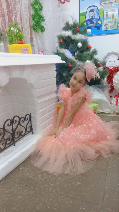 Платье для девочек разного возраста