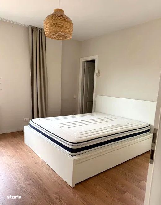 Apartament de 3 camere de inchiriat | Terasa 41 MP | Parcare | Scoala