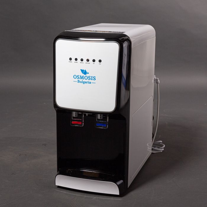 Диспенсър за вода с обратна осмоза - Топла и студена вода за всеки дом
