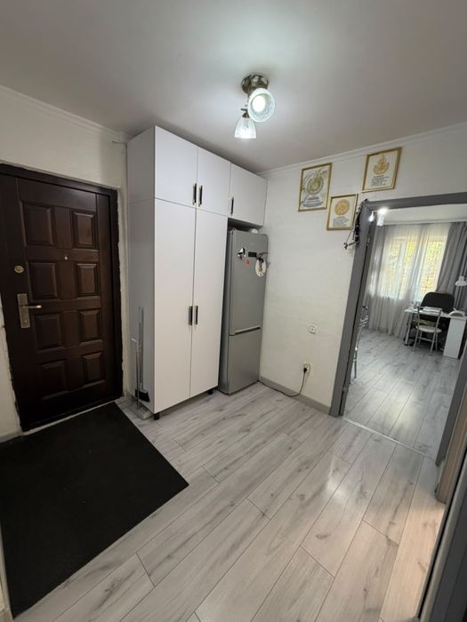 Продается 3х-комн.кв на 6 микрорайоне