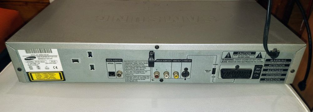 DVD Samsung модел DVD S-224