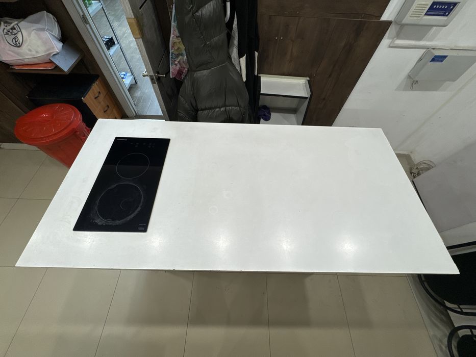 Продается гарнитур