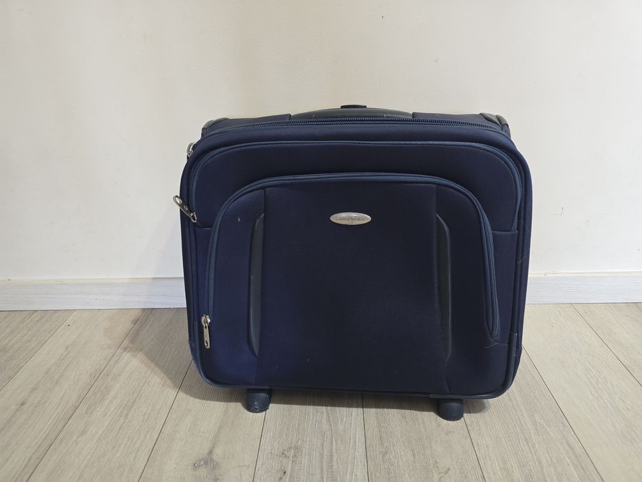 Samsonite troller laptop 17" / bagaj mana avion 45x30x20