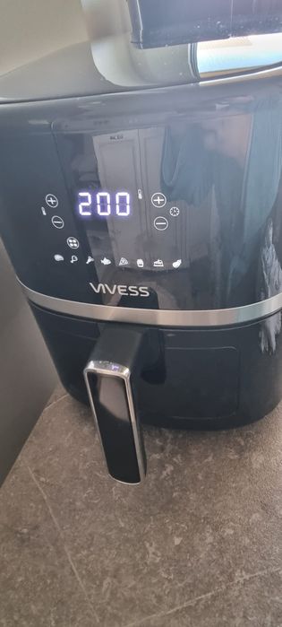 AIR FRYER - pentru 5 persoane