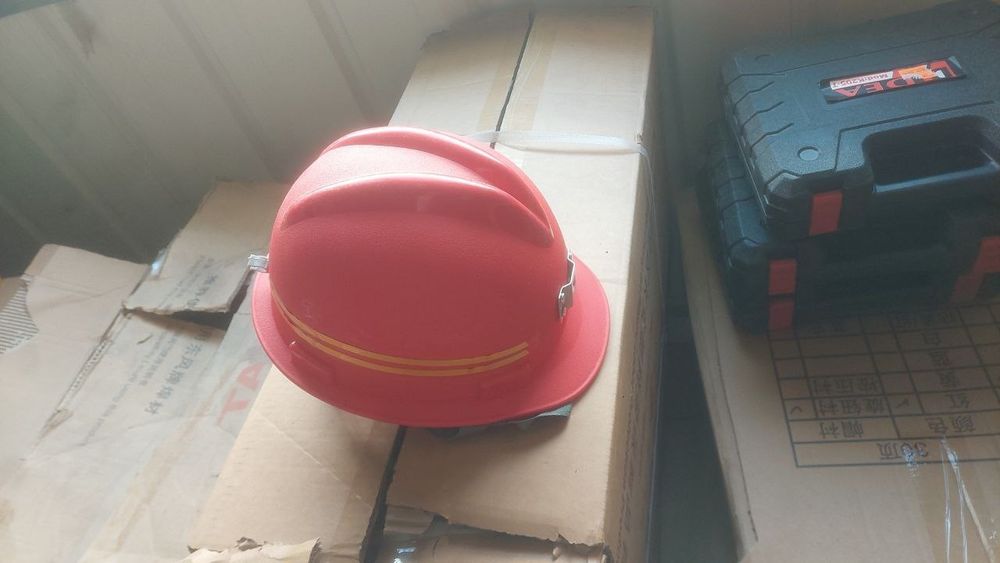 каска,строительный каска