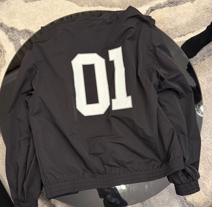 Ново яке Balenciaga