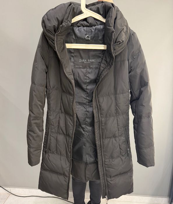 Дамско / Детско зимно яке Zara, S размер, 100% пух и пера (70% пух, 30% пера)