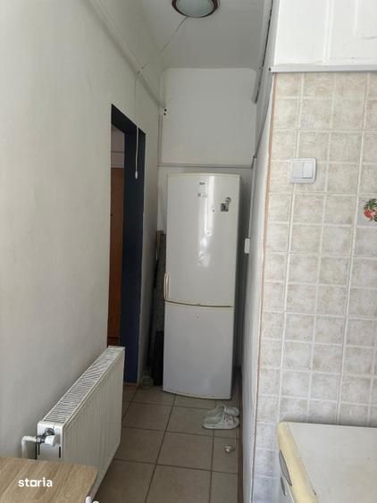 Garsonieră mobilată și utilată, centrală proprie, zona BNR