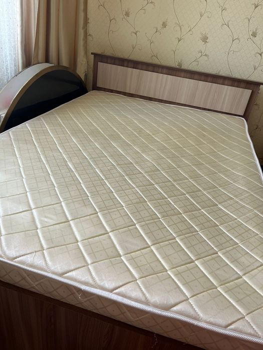 Продам кровать размерами  140х200