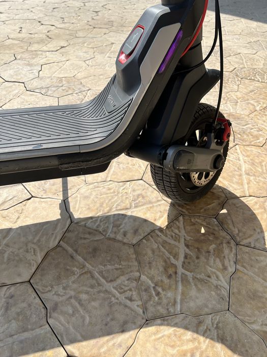 Электросамокат Ninebot p100s