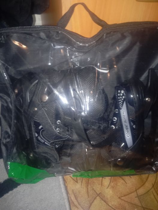 Продам  коньки фигурные