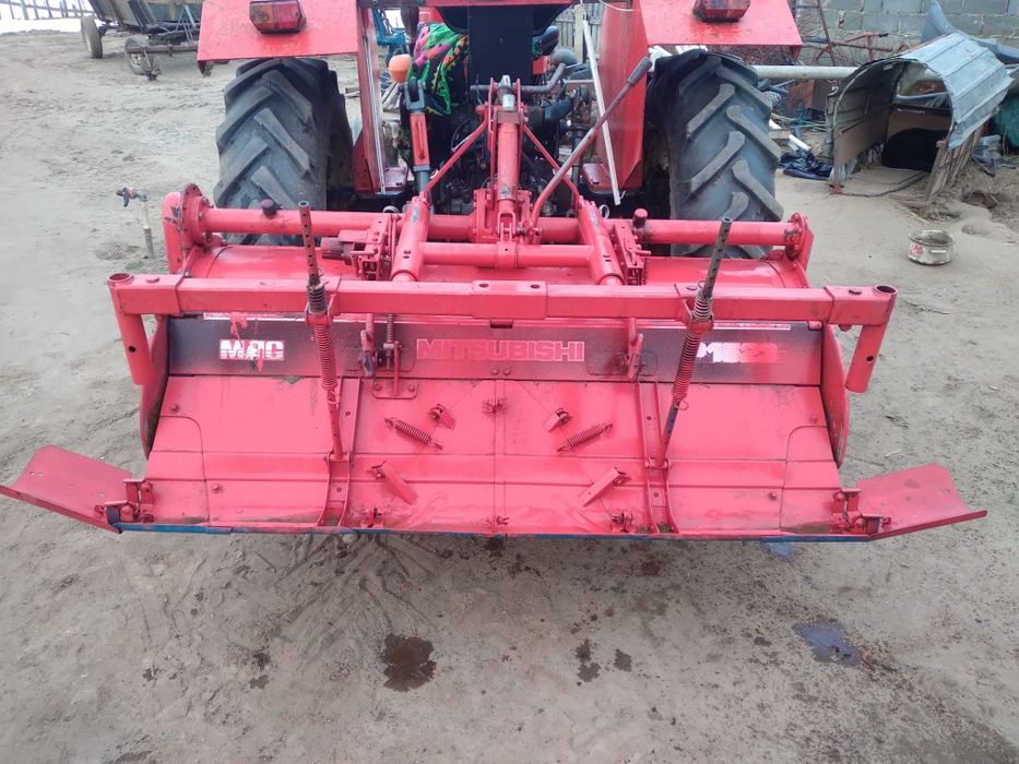 Freza mitubisi. Masa de lucru.1.60..