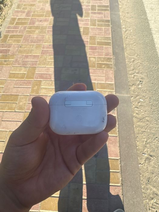 Air pods pro ( оригинальные )