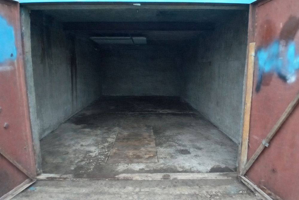 Продам гараж  Кооператив РОБОТ