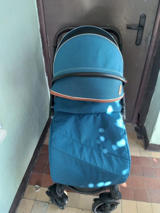 Продается Детская коляска