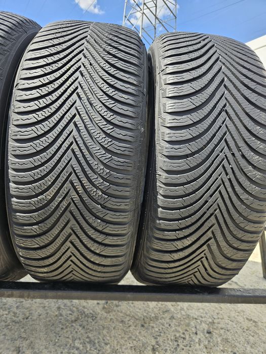 Vând anvelope iarna 225/55/17 225/55r17 MICHELIN