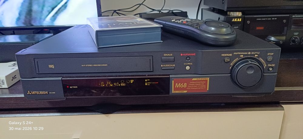 Videorecorder VHS Mitsubishi  HS-M68 cu telecomanda