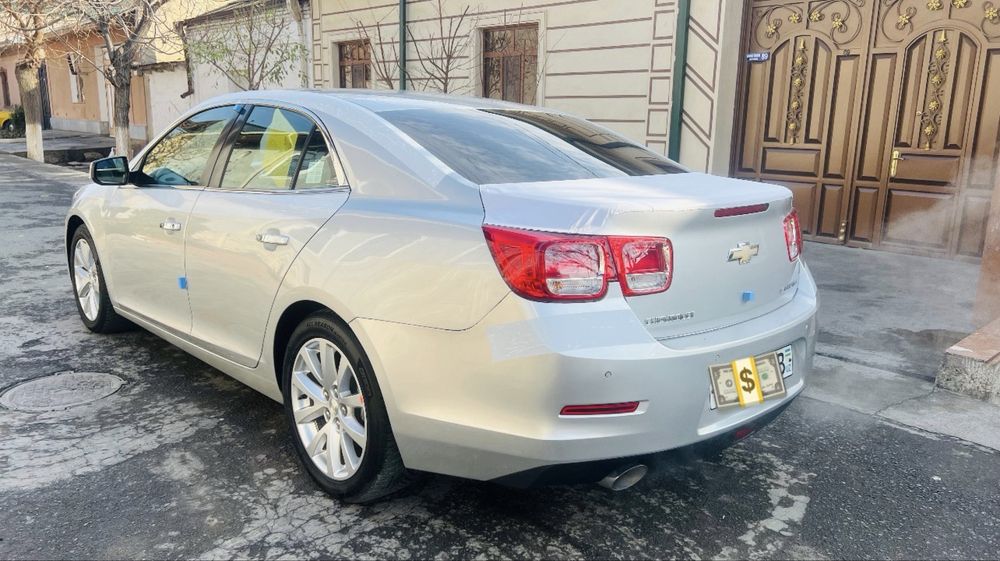 Malibu 3- позиция автомат коробка год 2013 пробег 78.000 км