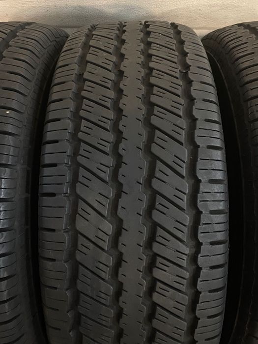 255 70 16 Continental allseassons