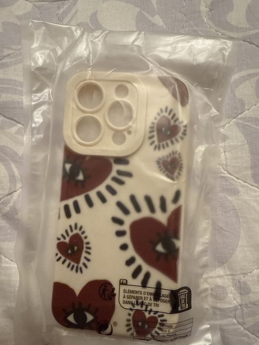 Чехлы на IPhone новые