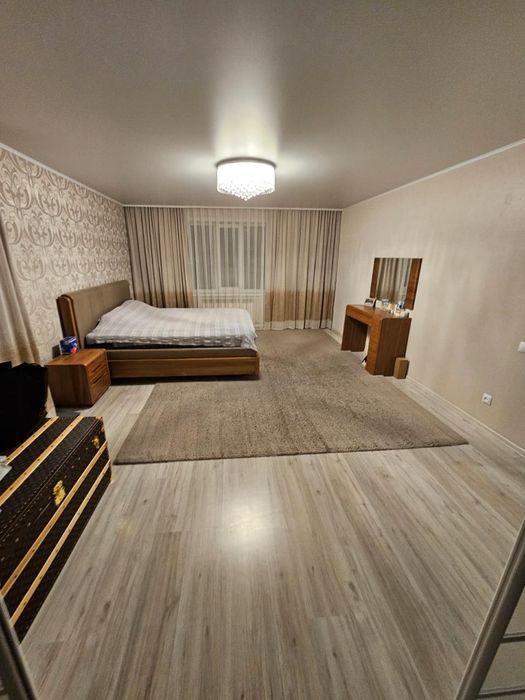 Продам дом 300 кв.м.