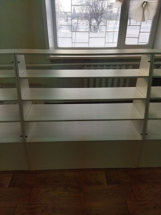 Продам торговые витрины