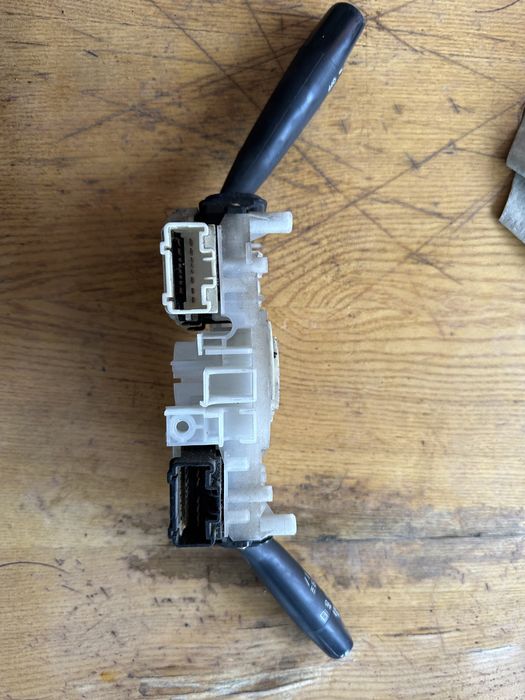 Тойота land cruiser 100