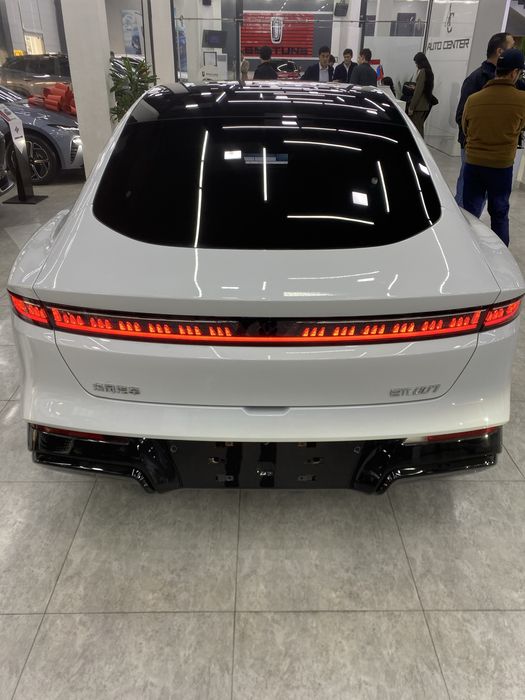 Dong Feng EP 007 Gibrid