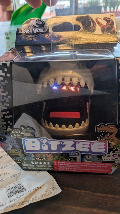 BitZee Jurassic World Битзи Динозаври