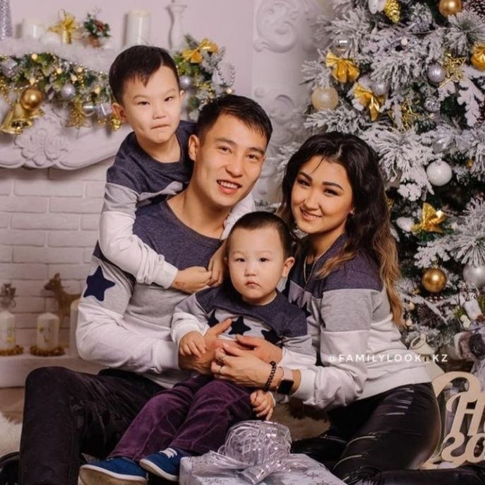 Продам новый фэмили лук для  фотосессии