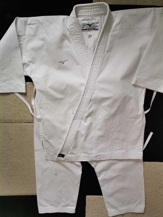 Kimono kata Mizuno 180 cm.