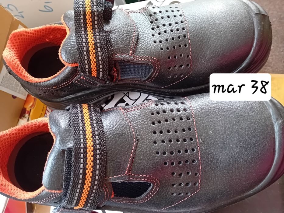 incaltamintei de protectie