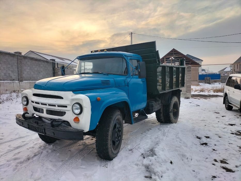 Доставка ЗИЛ сыпучих материалов