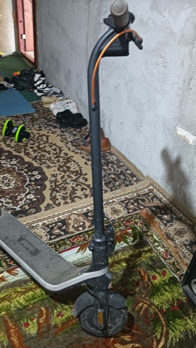 Trotineta electrica nineboot E2 plus 1008
