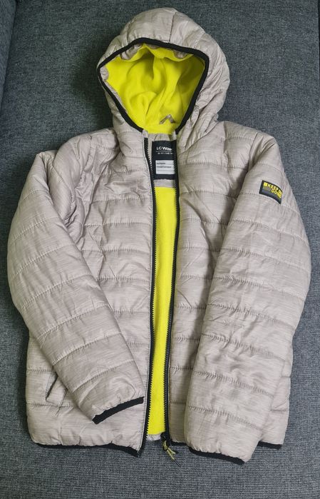 Яке на LC.WAIKIKI за 10-11г. момче