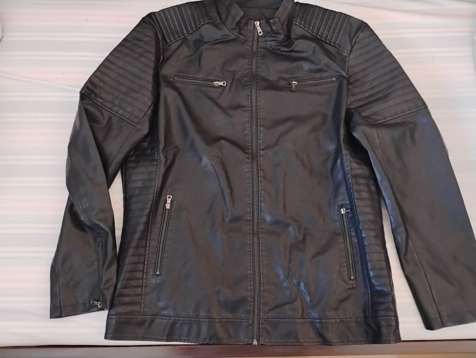 НОВО  кожено яке