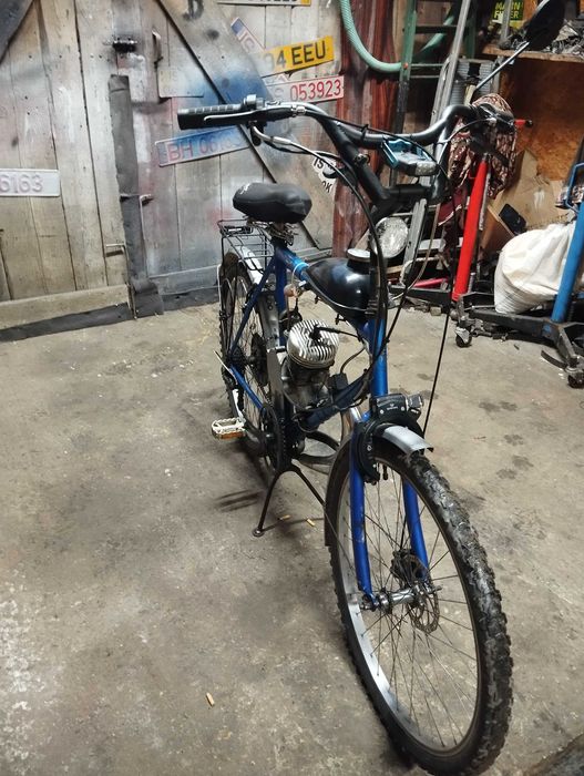 Bicicleta cu motor electrica