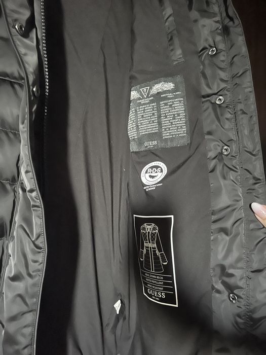 Зимно яке Guess