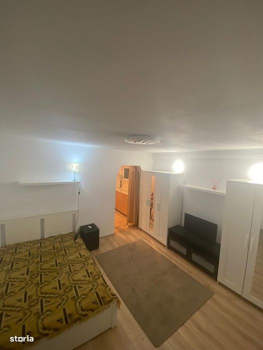 Garsoniera Rahova, Centrala, Bucatarie Inchisa, Loc Parcare Inclus