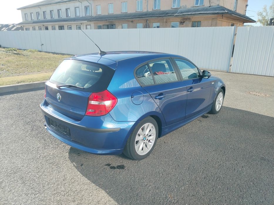 BMW SERIA1/AN 2010/2 LITRI Diesel 116 CP