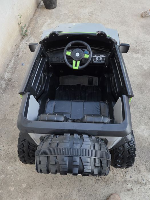 Bolalar elektromobili