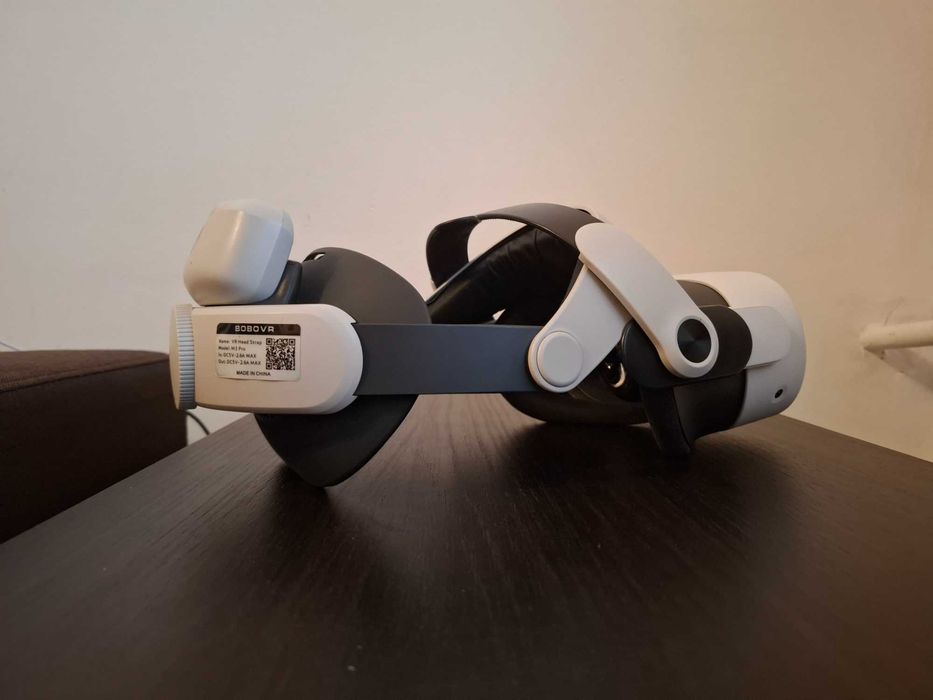 Meta Quest 3s 128GB + Halo Strap + Lentile de vedere + Alte accessorii