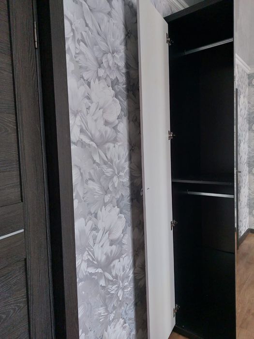 Продам недорого гарнитур спальный