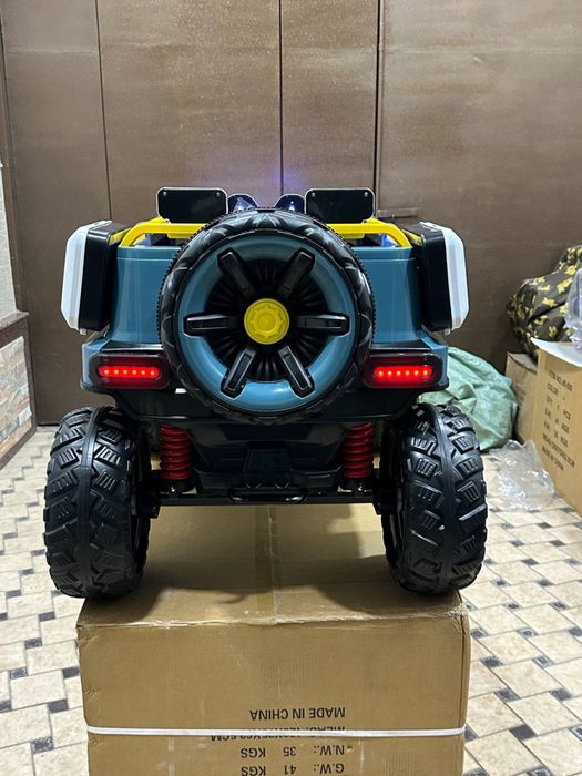 Jeep JB       500