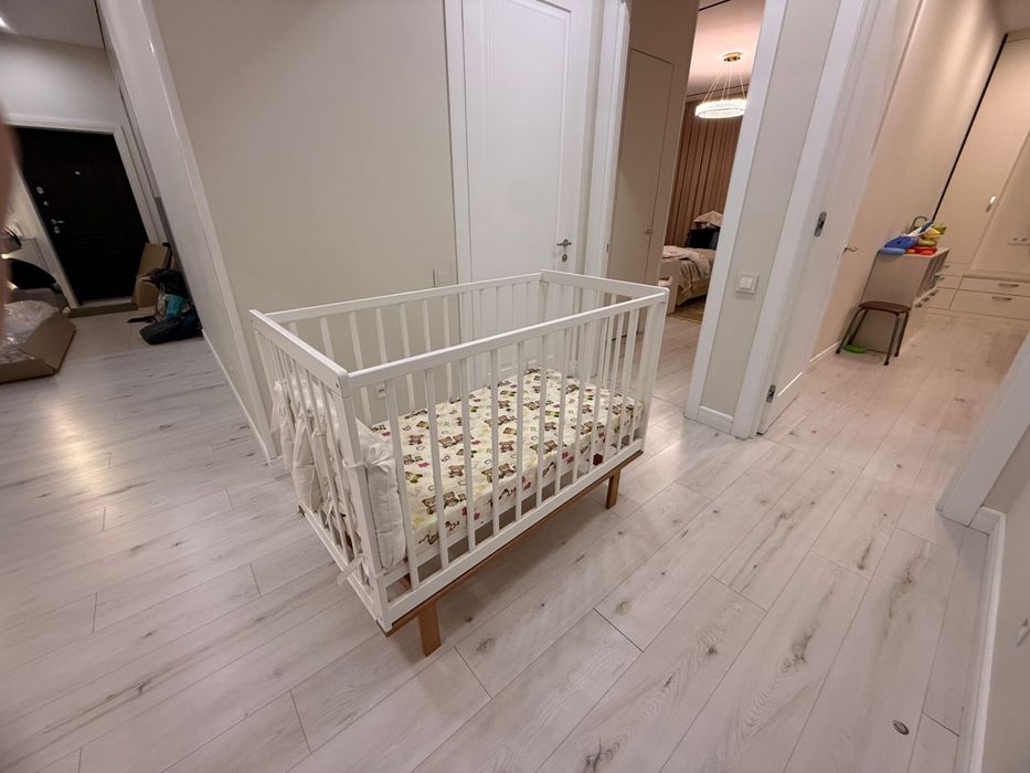 Детская кровать с матрасом