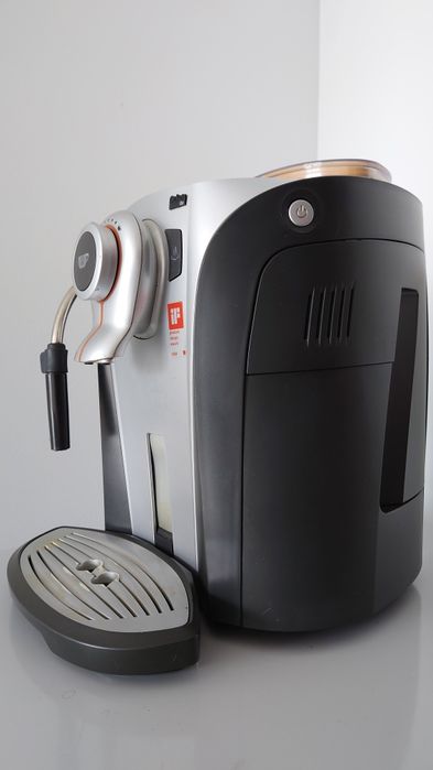 Кафеавтомат DeLonghi ECAM 23.460 B, 15 bar, 1450W, Метална кафемелачка