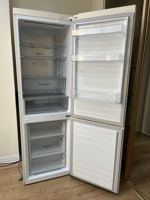 Холодильник-морозильник LG